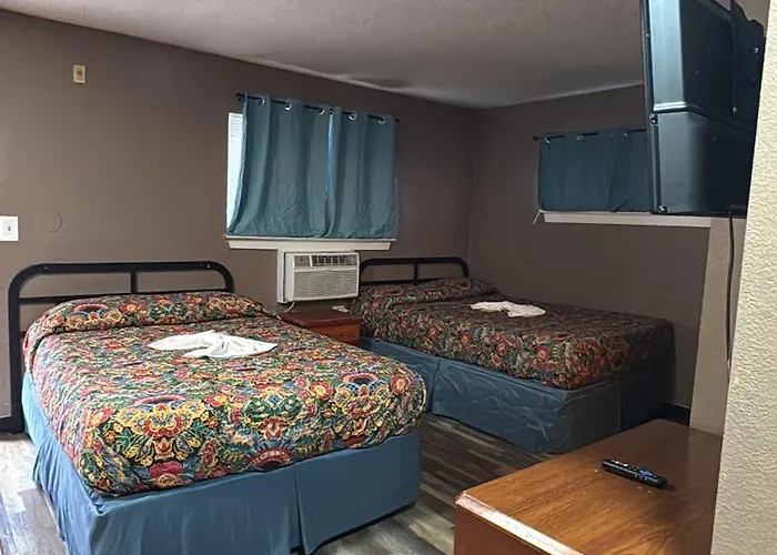 Live In Lodge Lithia Springs